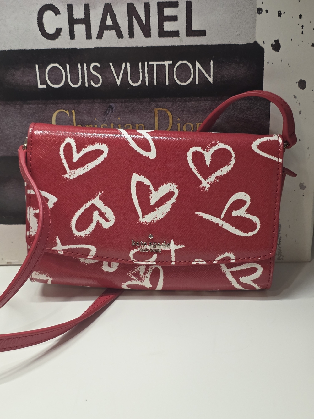 kate spade New York Laurel Way Addison Red Heart Print Crossbody Bag